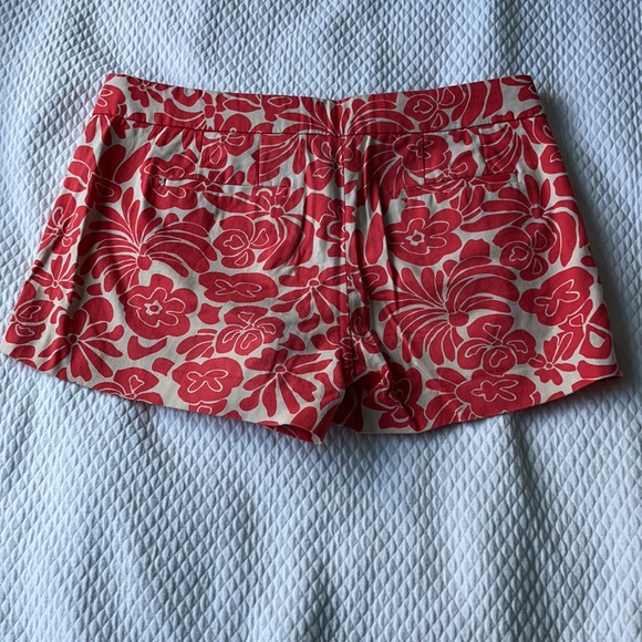 FLORAL PATTERNED J CREW CHINO SHORTS - Picture 4 of 4